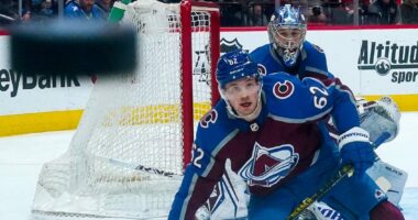 Colorado Avalanche late-season struggles 042822